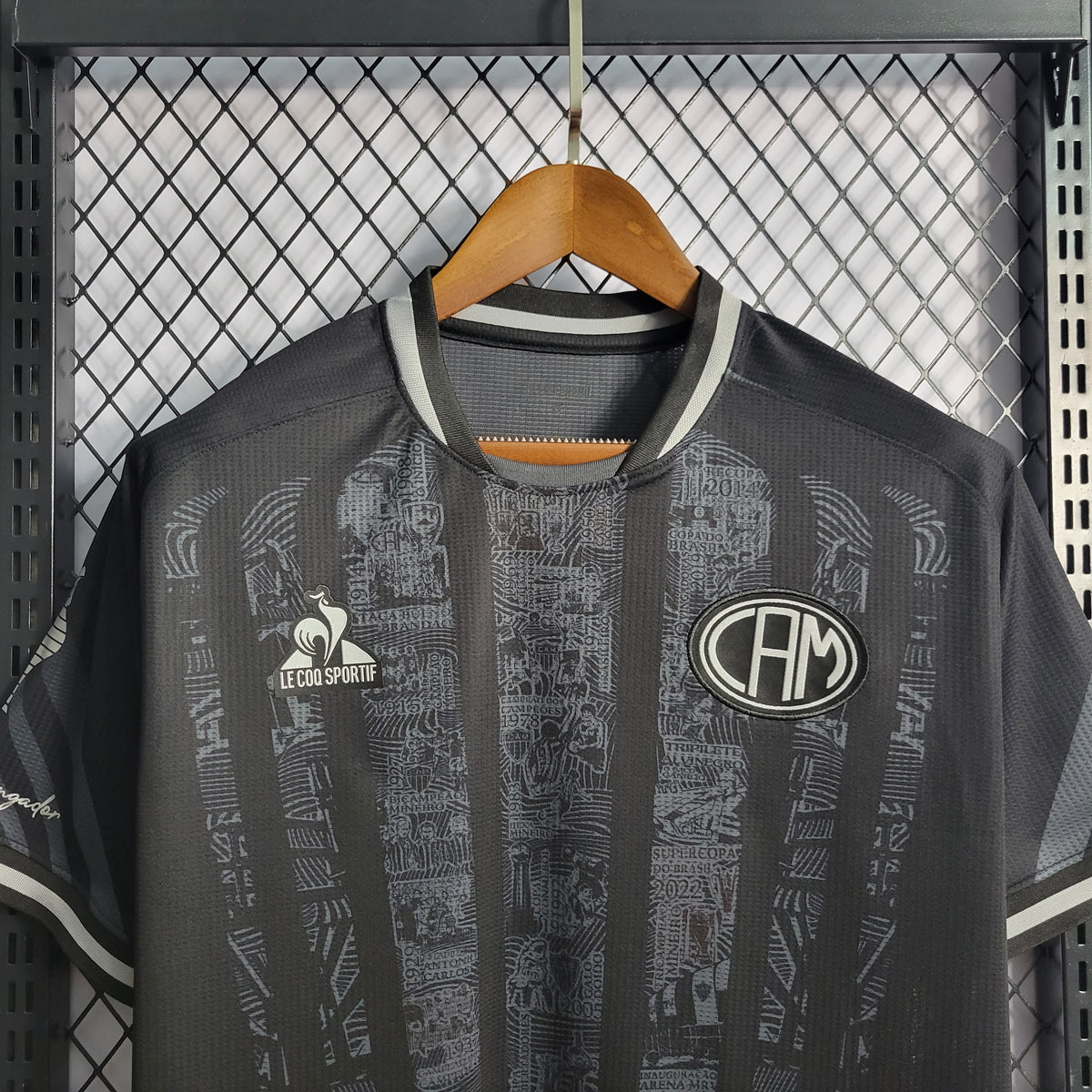 22/23 Colo Colo Commemorative Edition Black Gold Soccer Jersey