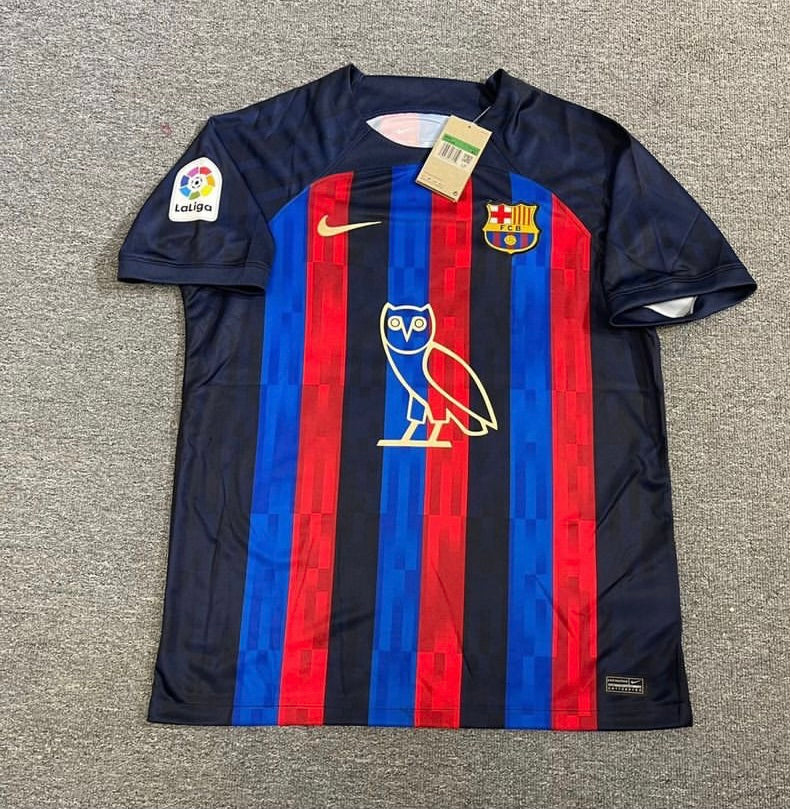 FC Barcelona x Drake OVO Kit 22-23 - Fan version