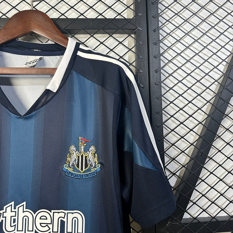 2005-06 Newcastle United Away kit