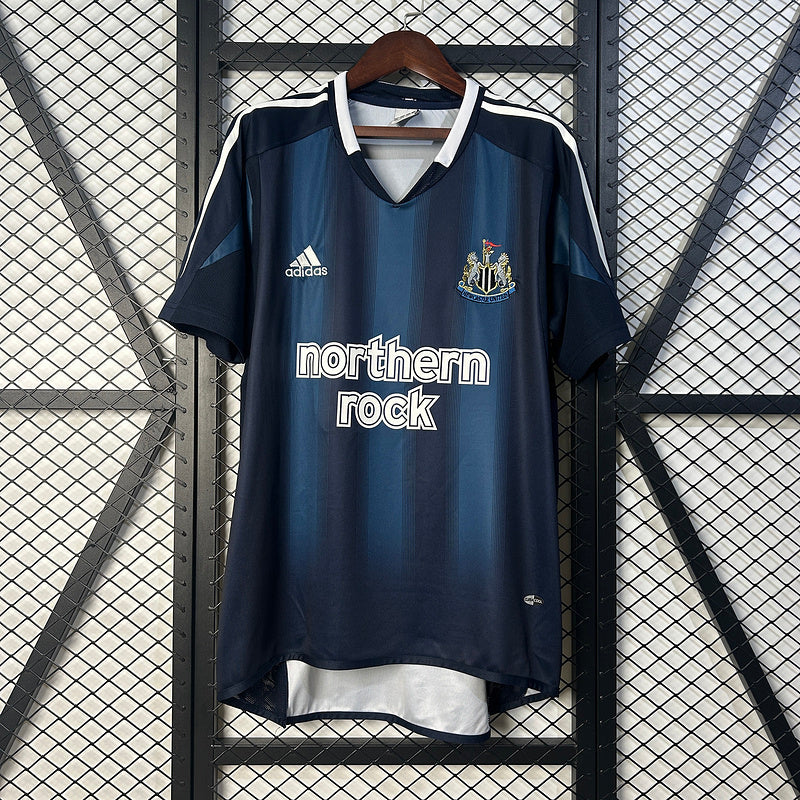 2005-06 Newcastle United Away kit