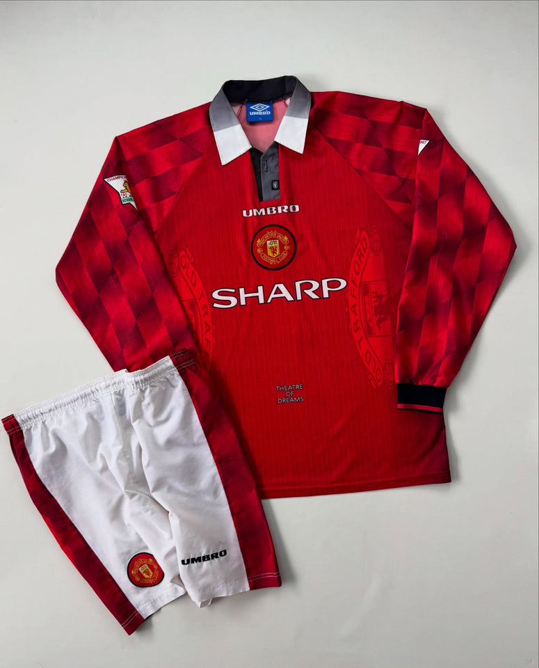 1997 manu long sleeves