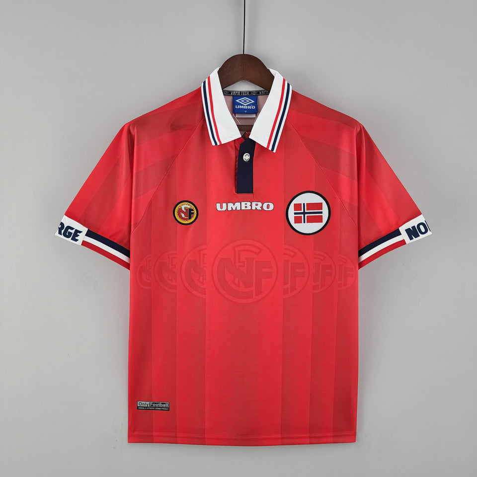 1998/1999 Norway Home kit