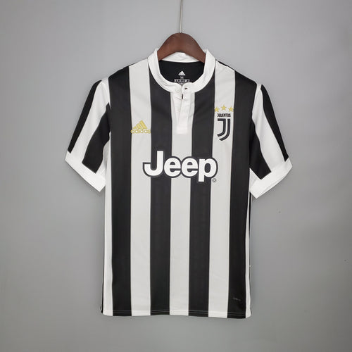 2017-2018 Juventus Home kit