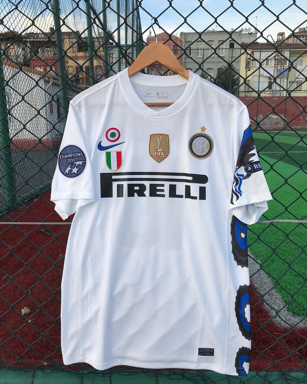 2010-2011 Inter milan away retro kit