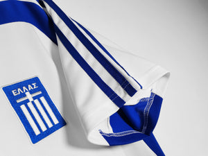 2004 Greece home kit