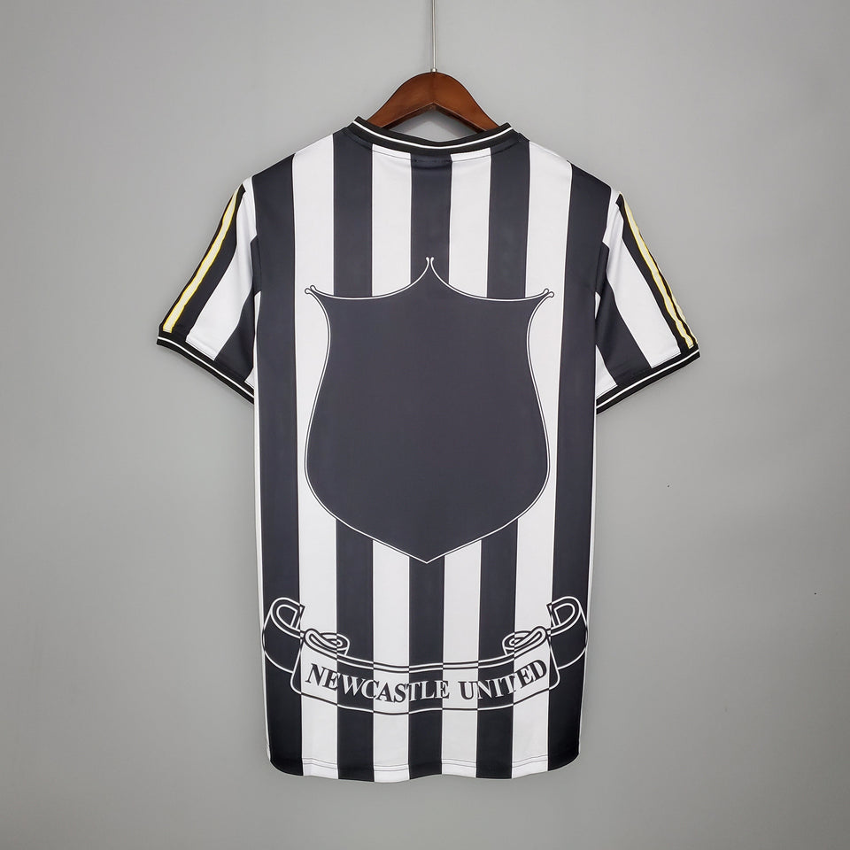 97/99 Newcastle United Home kit