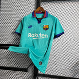 19/20 Barcelona away kit