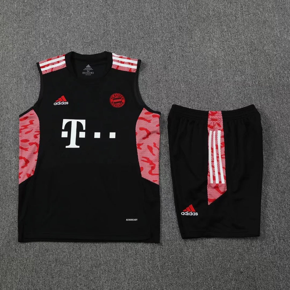 22/23 Bayern Munich pre-match training suit