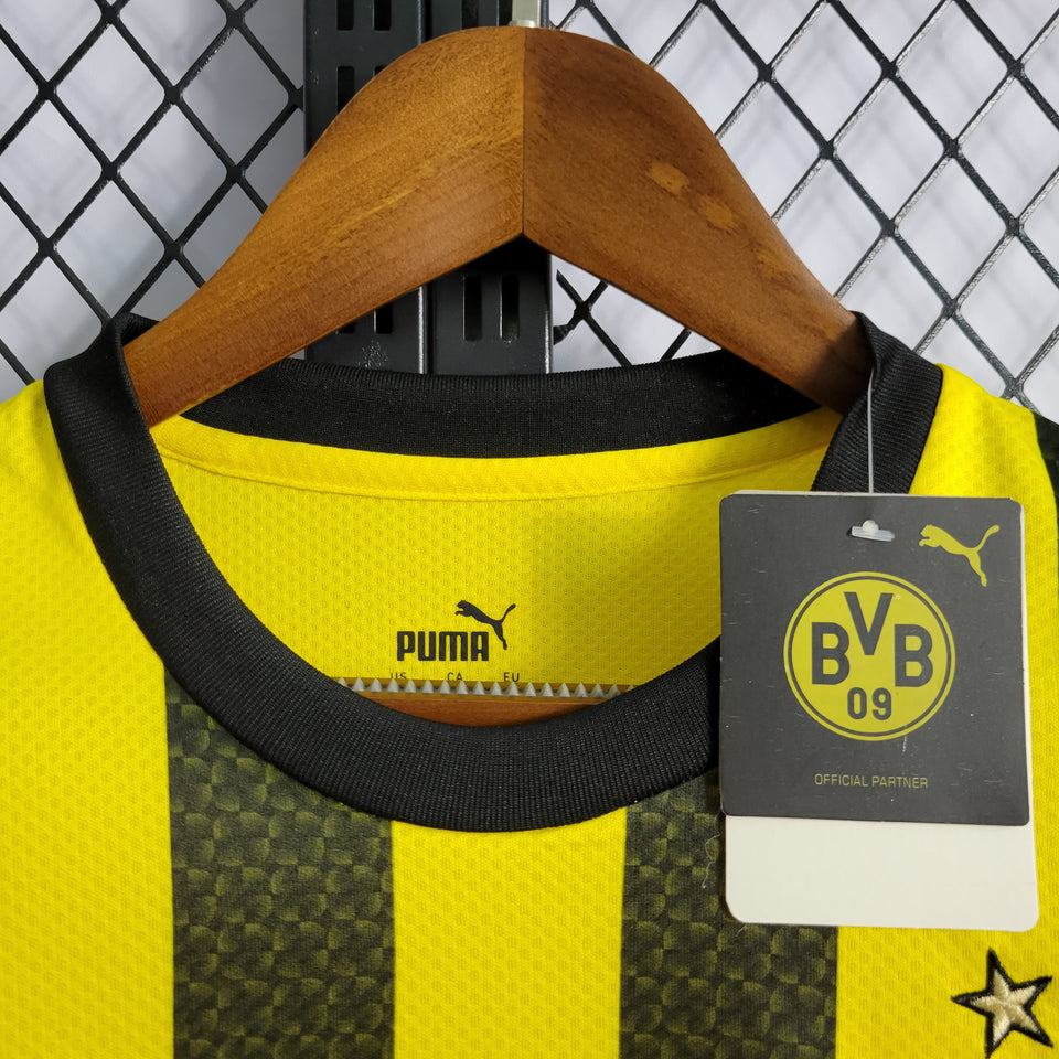 22/23 Dortmund home kit