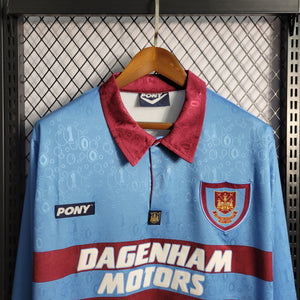 1995-97 West Ham Long Sleeves away