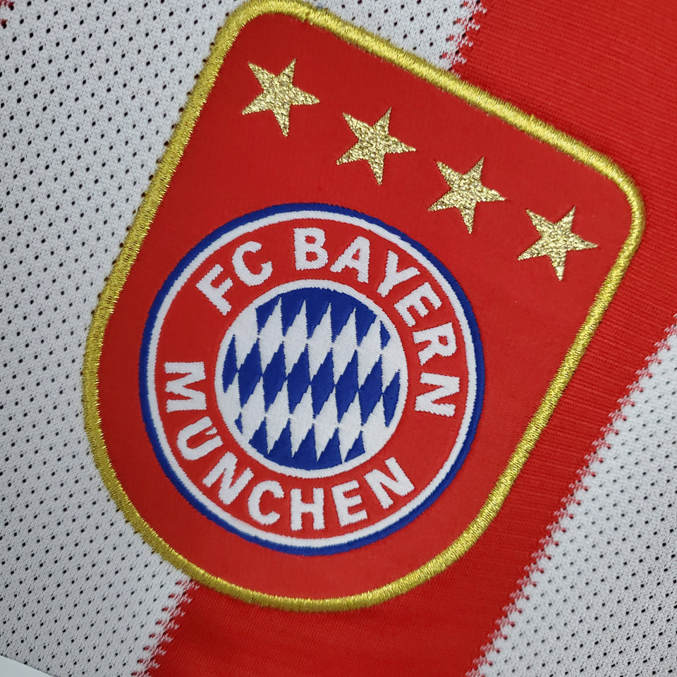 2010/11 Bayern Munich Home kit