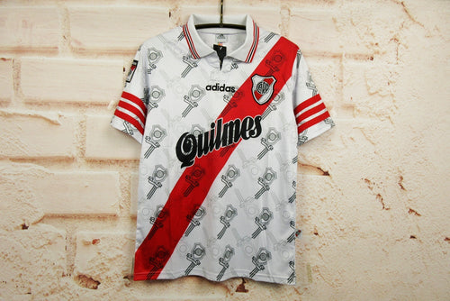 1996-1998 River Plate home