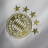 22/23 Bayern Munich Away kit