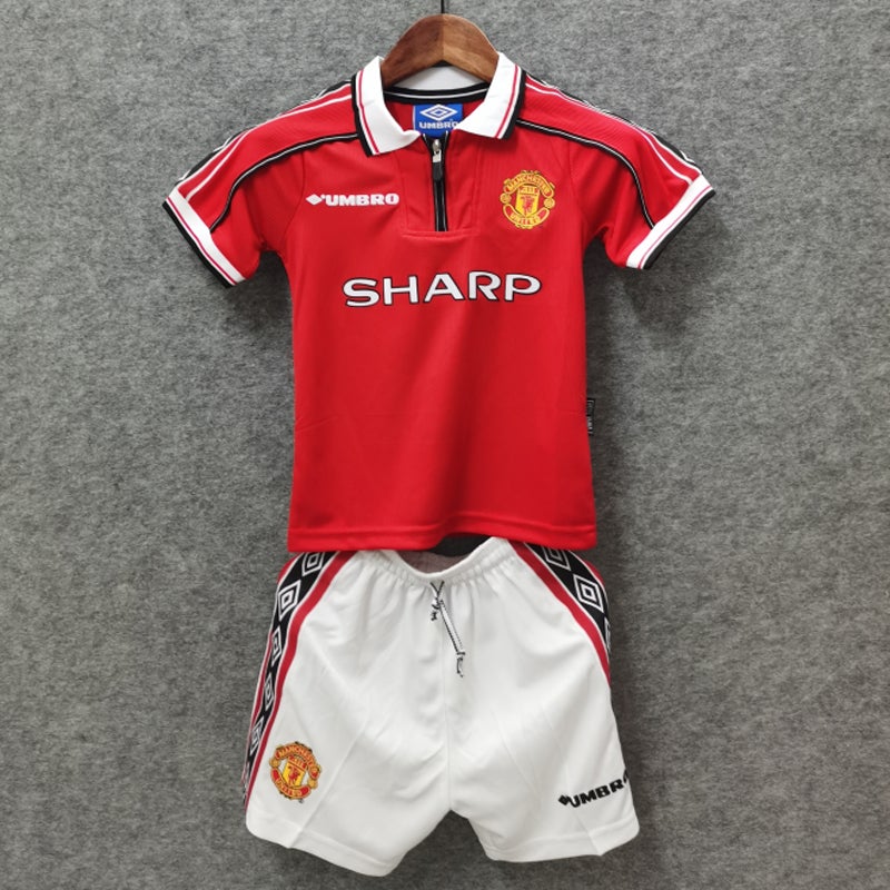 1998 1999 MANU Home Kids