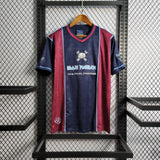 2011 West Ham Iron Maiden Home