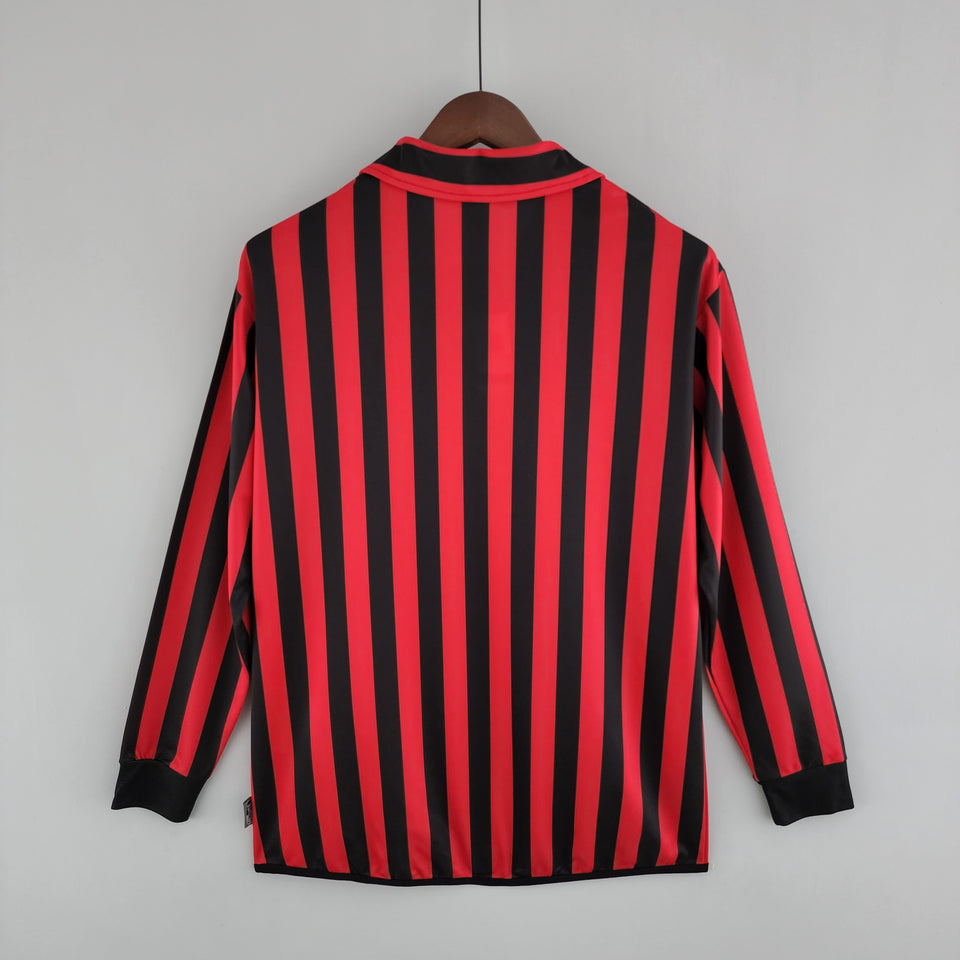 1999/00 AC Milan Home Long Sleeve kit
