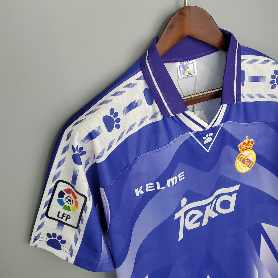 1996-1997 Real Madrid Away kit