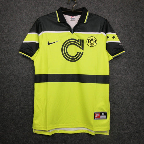 1997-1998 Borussia Dortmund Home kit