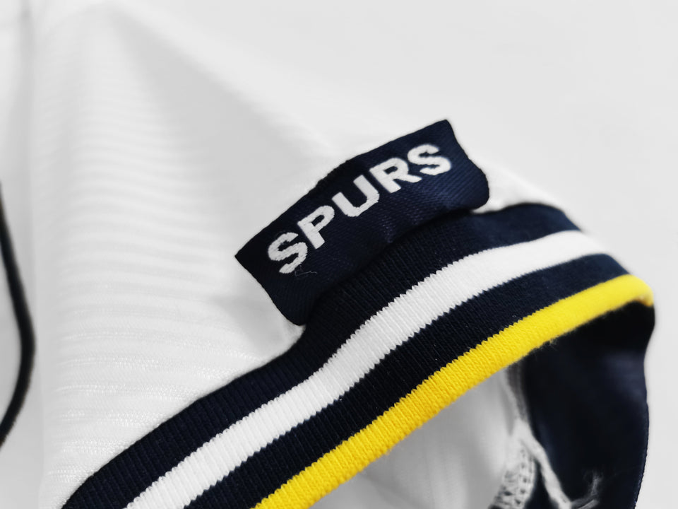 1994/95 Tottenham home kit