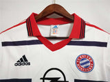 1998-01 Bayern Munich away kit