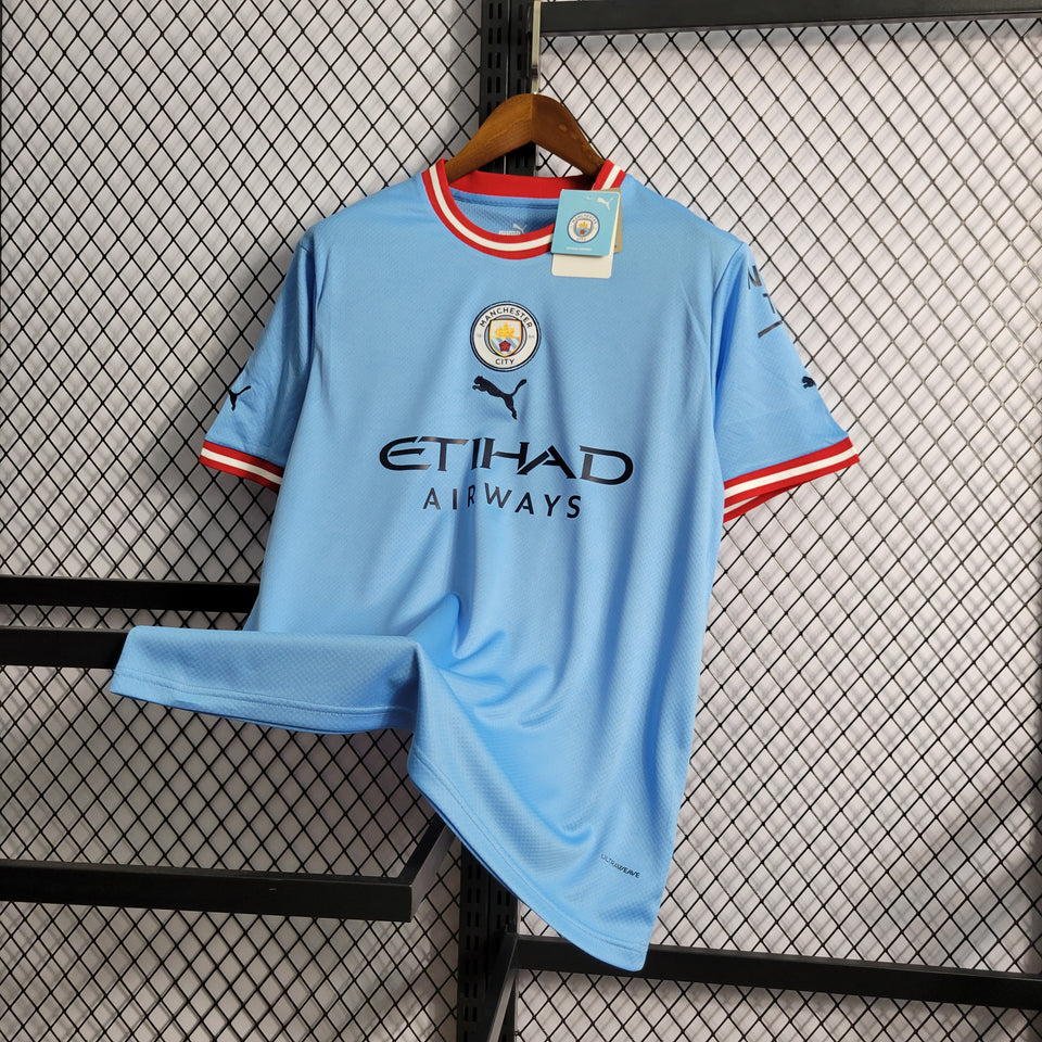 22/23 Manchester City Home kit