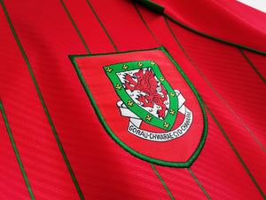 1994 1996 Wales Home kit