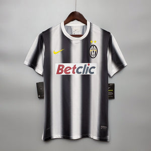 2010-2011 Juventus Home retro kit