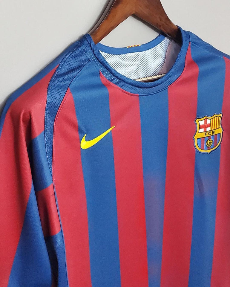 2005-2006 Barcelona home retro kit