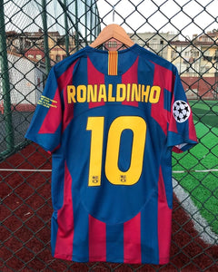 2005-2006 Barcelona home retro kit